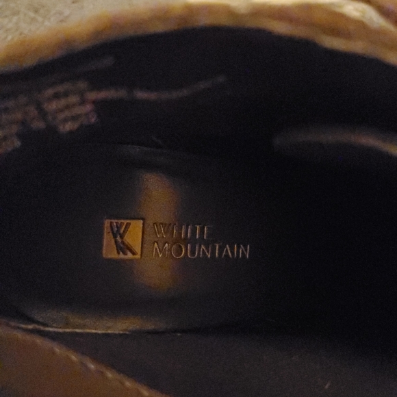 White Mountain Brown Booties - Picture 5 of 5